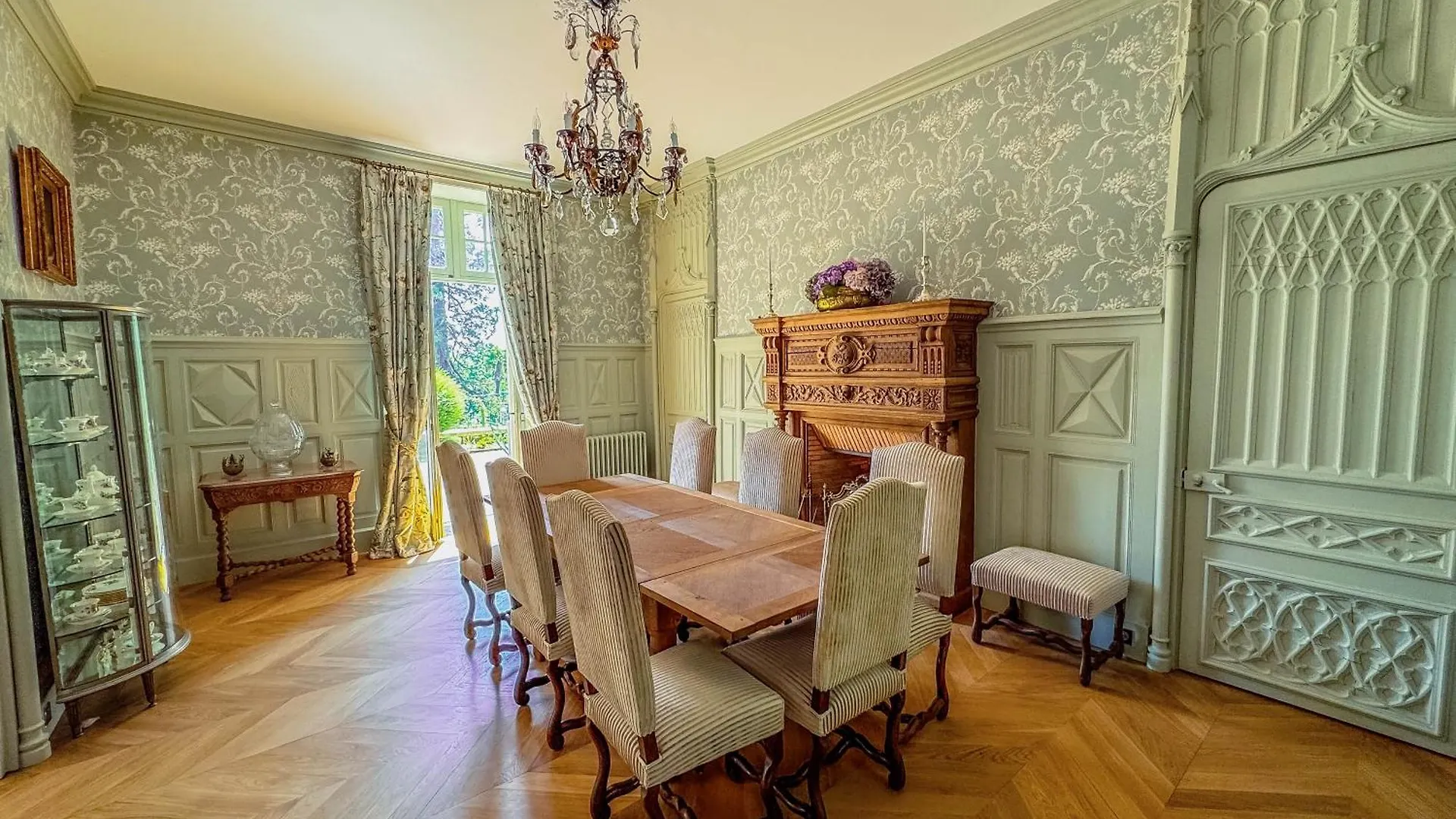 Domaine De Kerrosen A Proximite Du Port De Dinan, Sur La Rance Bed & Breakfast Taden