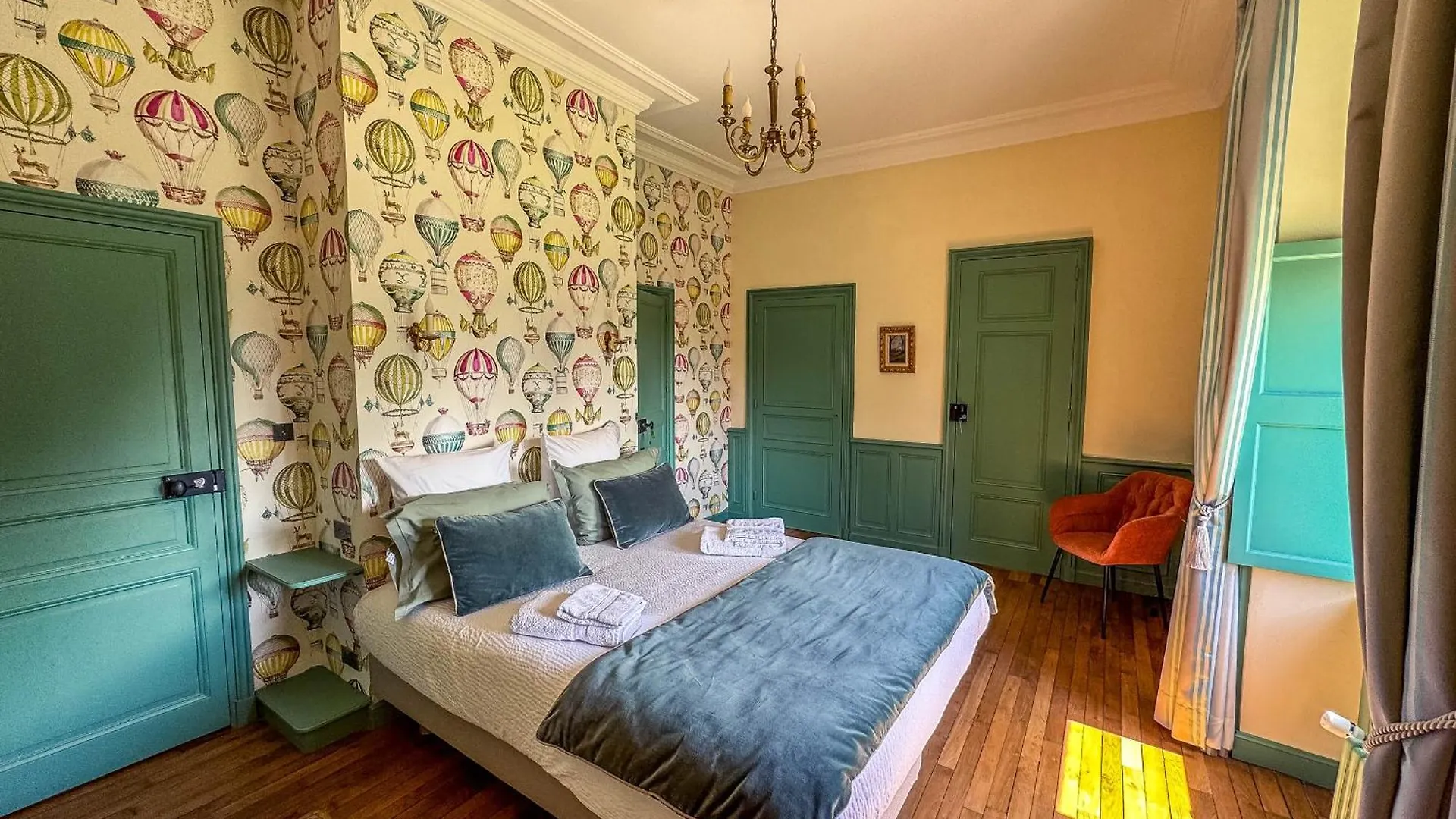 Domaine De Kerrosen A Proximite Du Port De Dinan, Sur La Rance Bed & Breakfast Taden 0*,