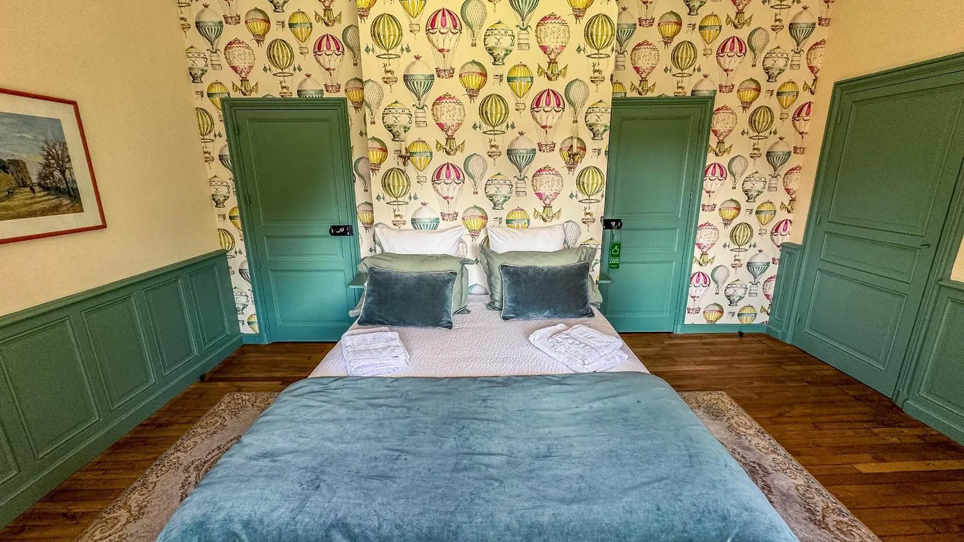 Domaine De Kerrosen A Proximite Du Port De Dinan, Sur La Rance Bed & Breakfast Taden 0*,  France